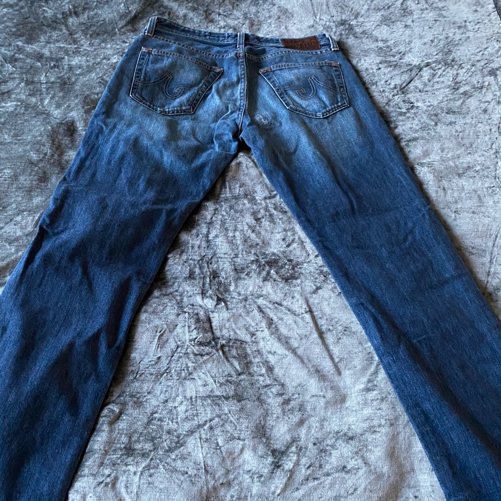 AG jeans. The graduate style. Straight fit. 31w